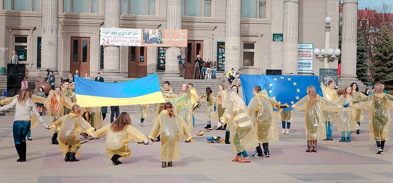 Флешмоб у Тернополі закликав будувати Європу в Україні